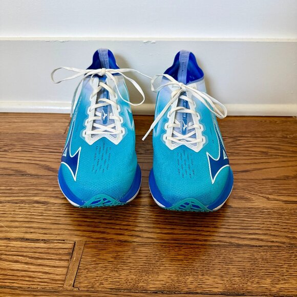 Mizuno Blue and White Athletic Shoes main image 4